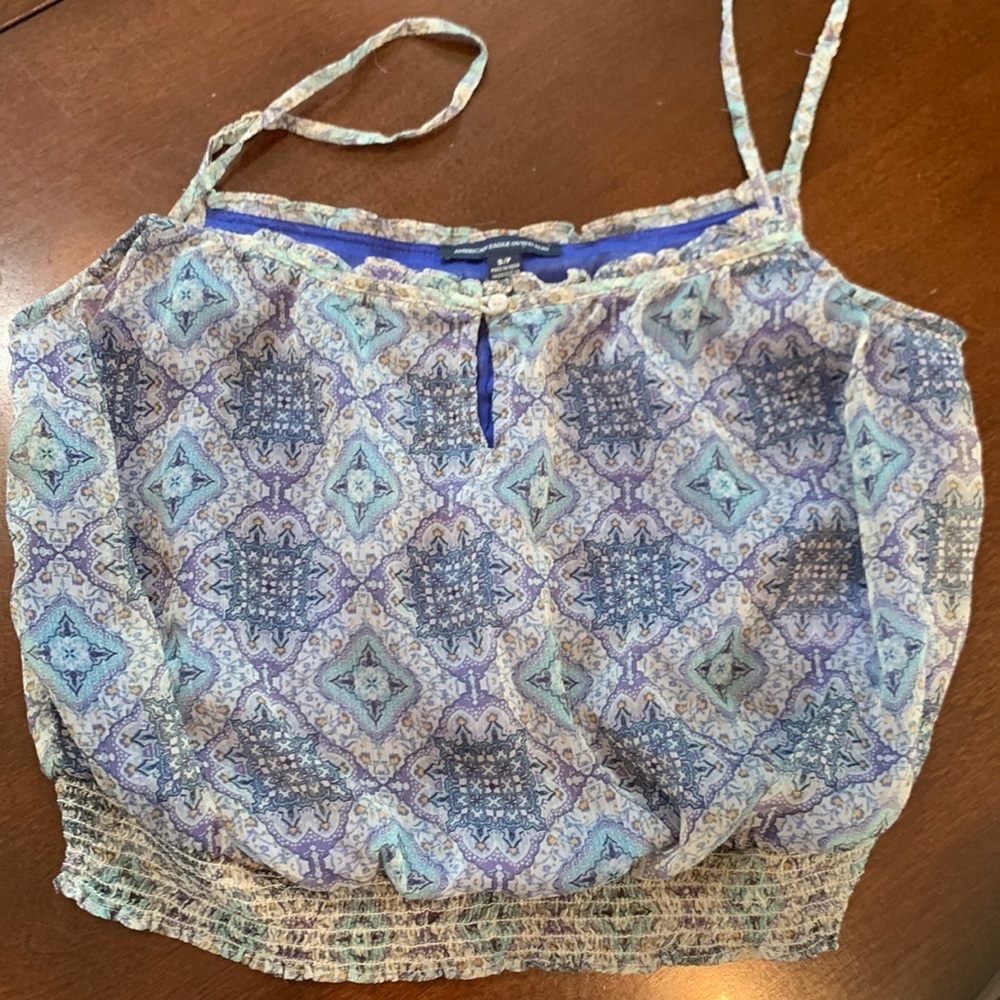 size small american eagle crop top- adjustable straps